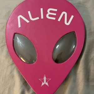 Jeffree star Alien palette